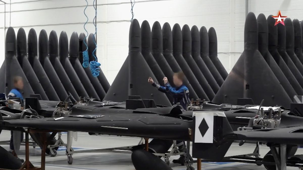 Spolupráce Číny, Íránu, Ruska a KLDR na šáhidech ohrožuje čím dál víc zemí